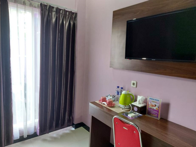 Bedroom 5, Purple Hotel, Palu