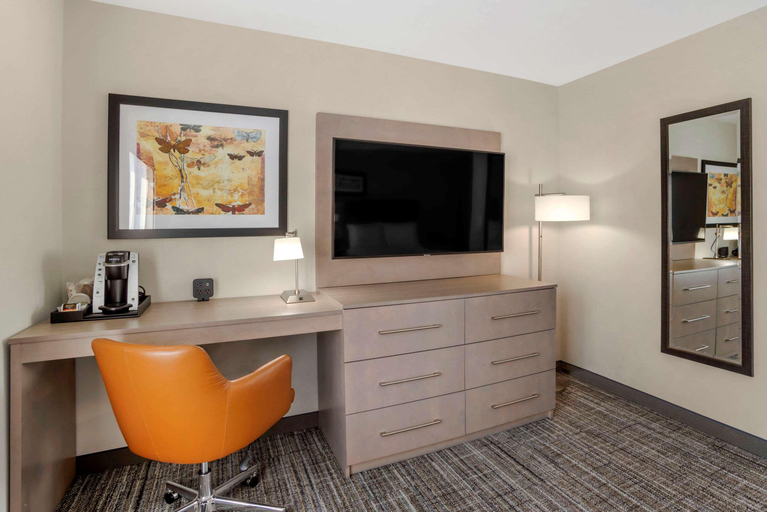 Bedroom 3, The Inn at Leonardtown, Ascend Hotel Collection, Saint Mary's