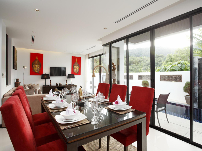Food & Drinks 5, By The Lake Villas, Pulau Phuket