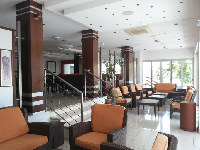 Public Area 3, Marion