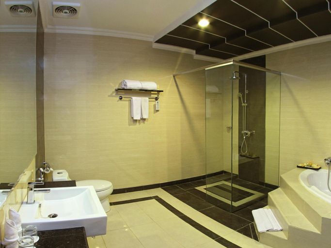 Bedroom, The Aliga Hotel, Padang