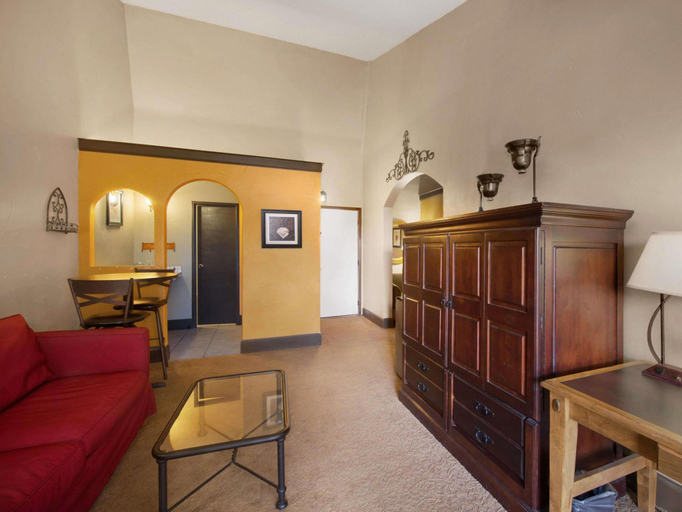 Others 5, Ramada by Wyndham Monument, El Paso