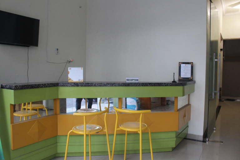 Public Area 2, OYO 1263 Jazz anna hotel, Palu