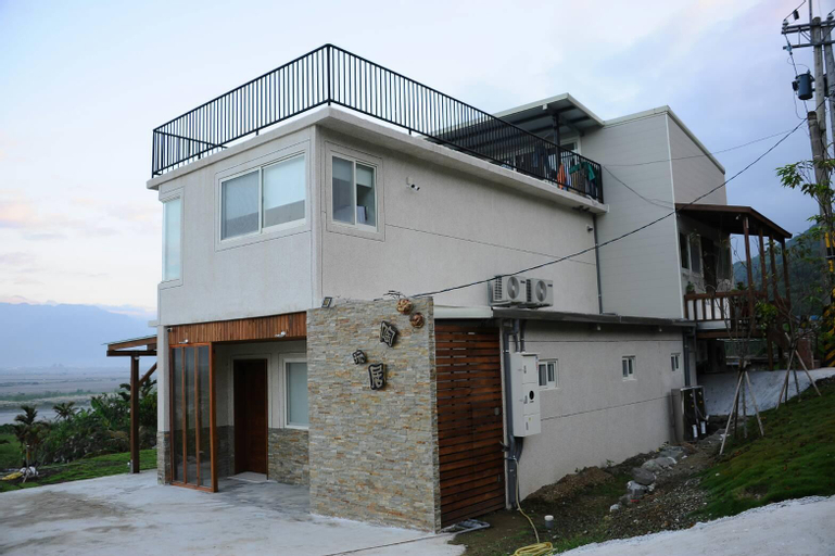 Pottery Play House-陶玩居-福蝠雙人房, Hualien