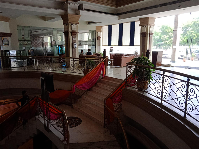 Public Area, Hotel K.C. Cross Road, Chandigarh