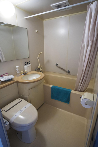 Bathroom, The Iriomote Island  Hotel HOSHITATE, Taketomi