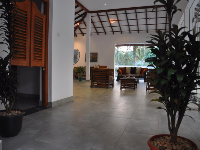 Public Area 2, Aarya Hotel, Rambukkana