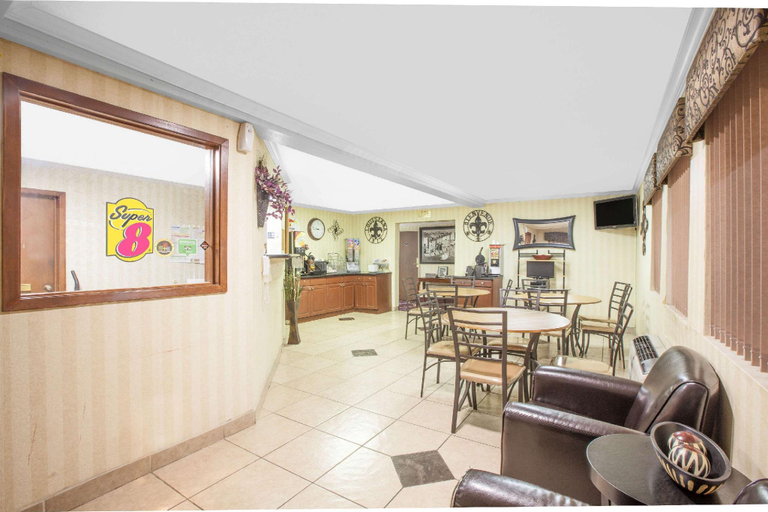 Public Area 2, Super 8 by Wyndham Natchitoches, Natchitoches