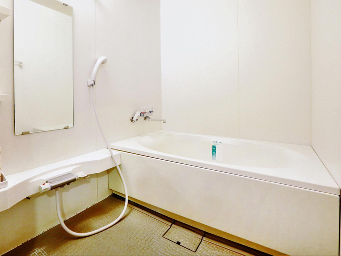 Bathroom 21