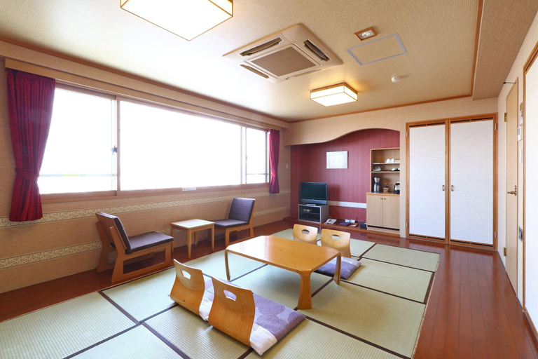 Bedroom 4, Mori no Yu Hotel Hanakagura, Higashikagura