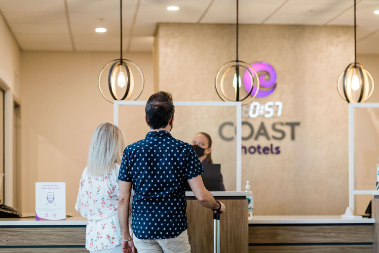 Public Area 2, Coast Oliver Hotel, Okanagan-Similkameen