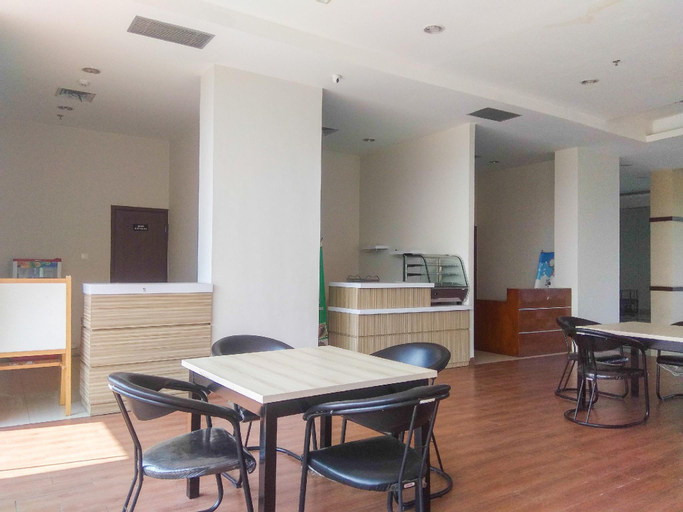 Best Location Studio Easton Apartment By Travelio, South Tangerang