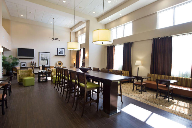 Food & Drinks 4, Hampton Inn & Suites Houston-Bush Intercontinental Aprt, Houston