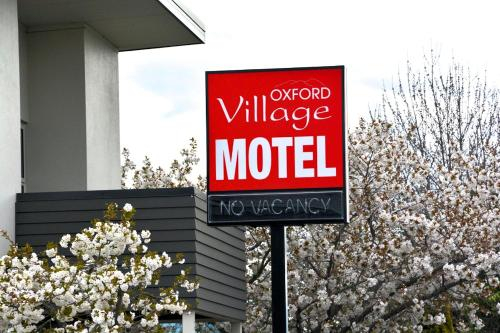 Oxford Village Motels, Waimakariri