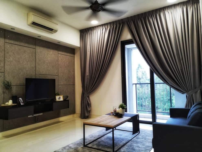 Comfy home, Radia Residence, Bukit Jelutong,WiFi, Shah Alam