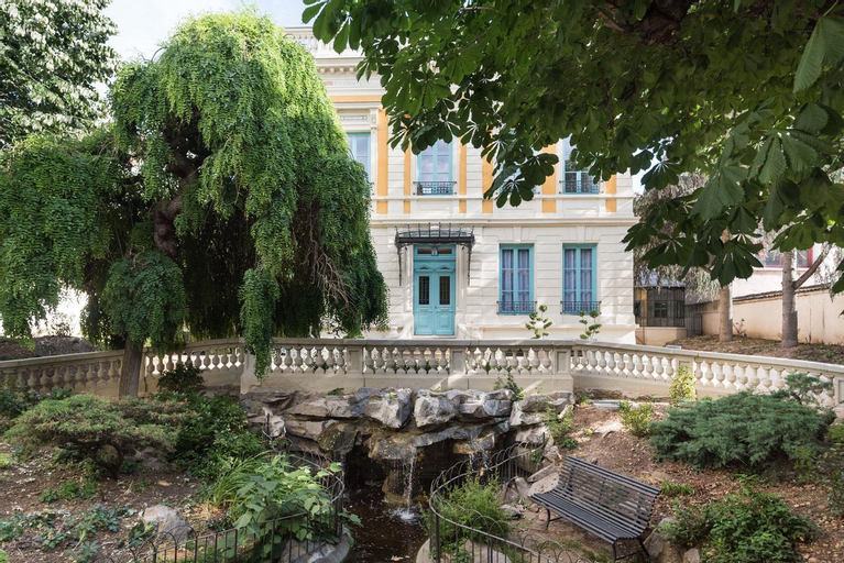 Villa 216, Rhône