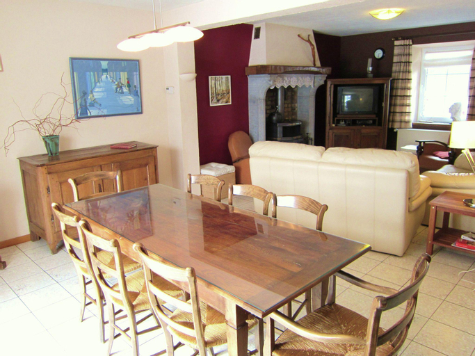 Splendid Cottage in Thynes with Jacuzzi, Namur