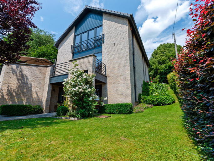 Superb villa on the heights of Malmedy, offering a great level of comfort, Liège
