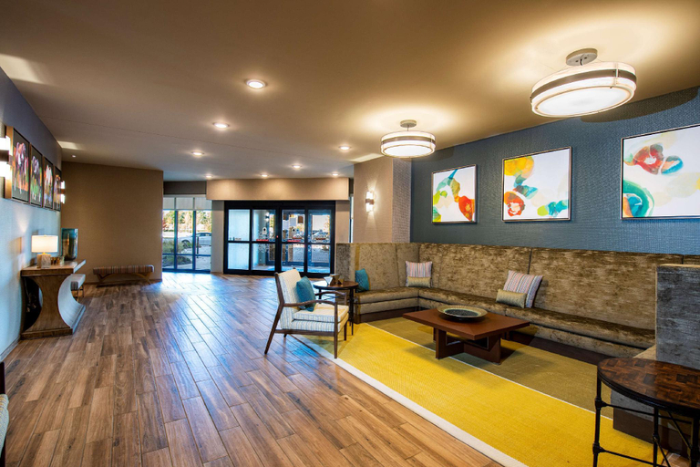 Public Area 2, Hampton Inn & Suites by Hilton Keller Town Center, Tarrant