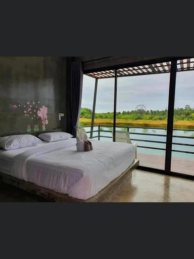 Apple plus café and resort 01, Muang Chumphon