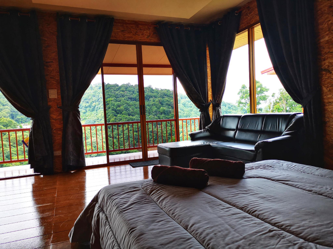 Others 5, Baan Skypruek, Mae Rim