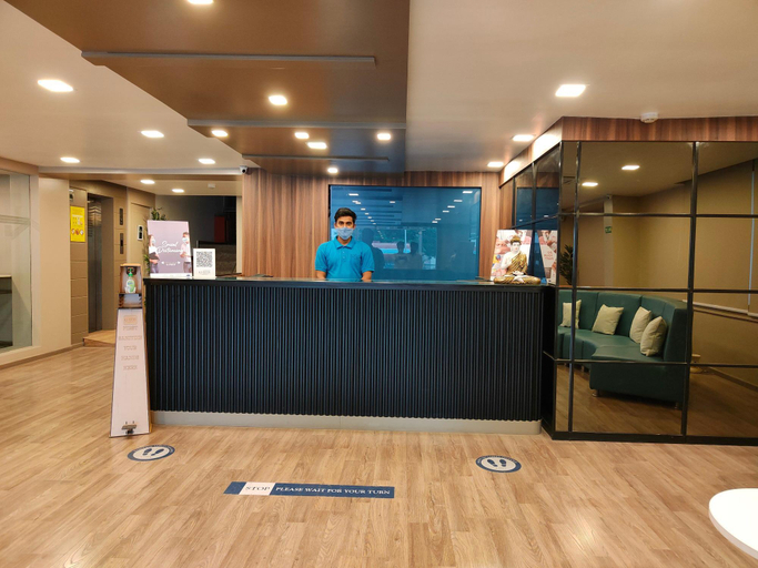 Public Area 3, Kanak Beacon Hotel, Ahmadabad