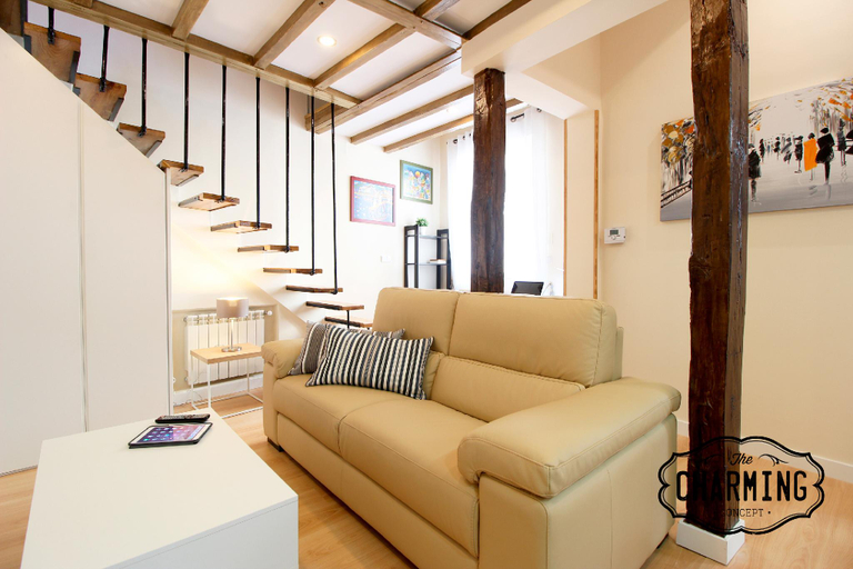 Others 4, Charming Plaza Mayor - Exclusive Duplex Apartment, Madrid