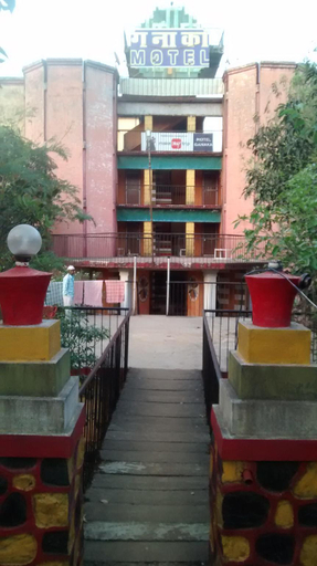 Others 4, Ganaka Motel, Nashik