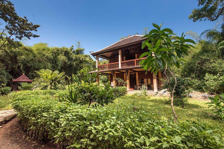 Jungle Hut G-land , Banyuwangi