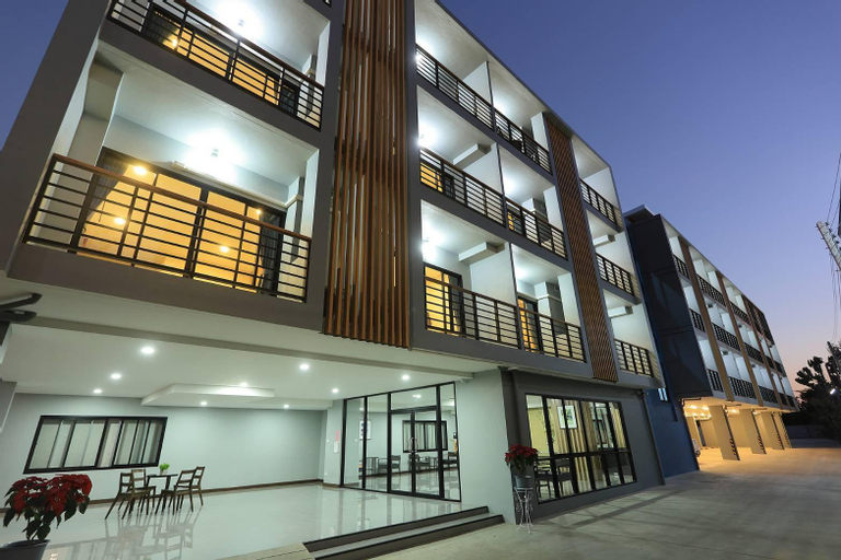 CHANAPAT HOTEL, Muang Chiang Mai