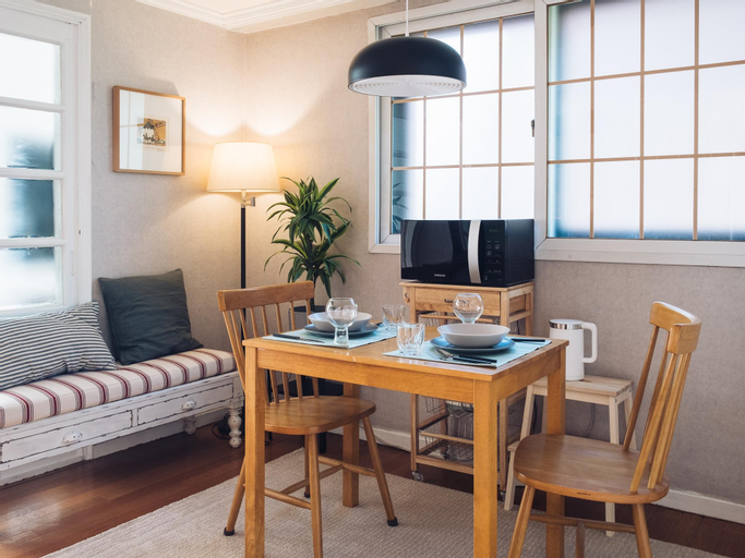 Mid-century Modern Decor Condo in Gangnam (Coex), Gangnam