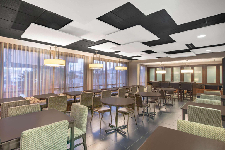 Food & Drinks 4, Hampton Inn by Hilton Los Angeles Airport LAX, Los Angeles
