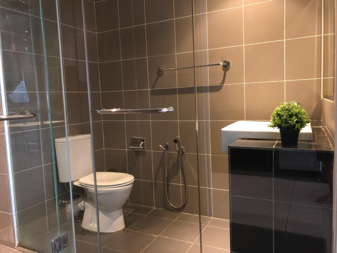 Bathroom 4, Aeropod Suites by Calvin, Kota Kinabalu