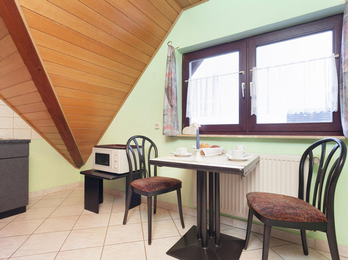 Delightful Apartment in Bad Zwesten with Roofed Terrace, Schwalm-Eder-Kreis