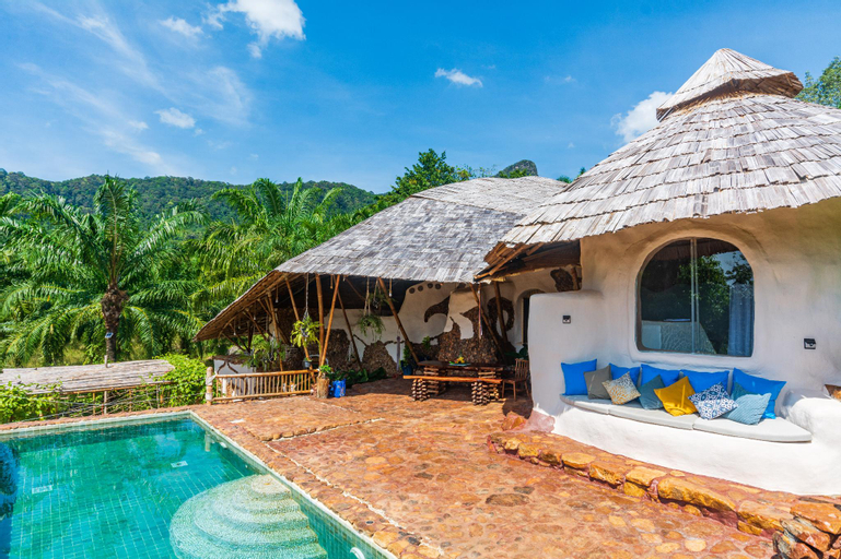 Krabi Bedrock Home, Mueang Krabi