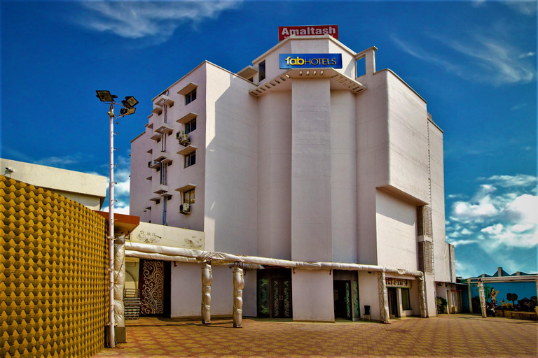 Others 2, FabHotel Amaltas, Ranchi