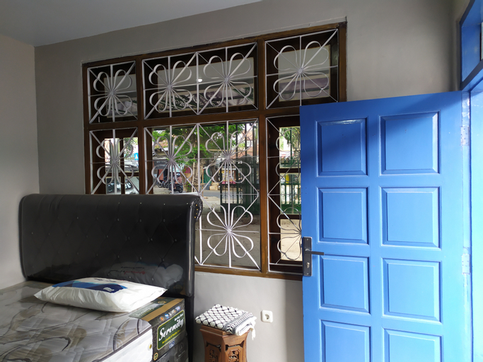 Others, Cibelok House, Cirebon