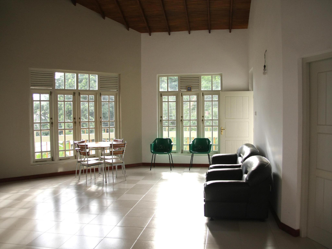 Public Area 3, VISTA HOUSE, K.F.G. & G. Korale
