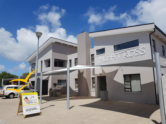 Public Area 3, Albatross Guesthouse, West Coast