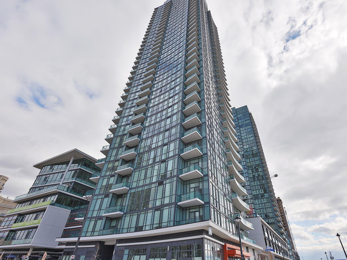Pathway Luxury Suites, Peel