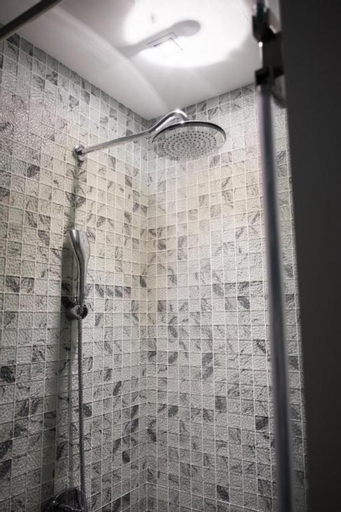 Bathroom 6