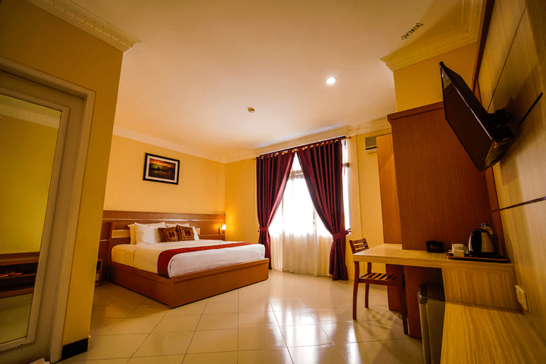 Bedroom 3, Kharisma Hotel Bukittinggi, Bukittinggi