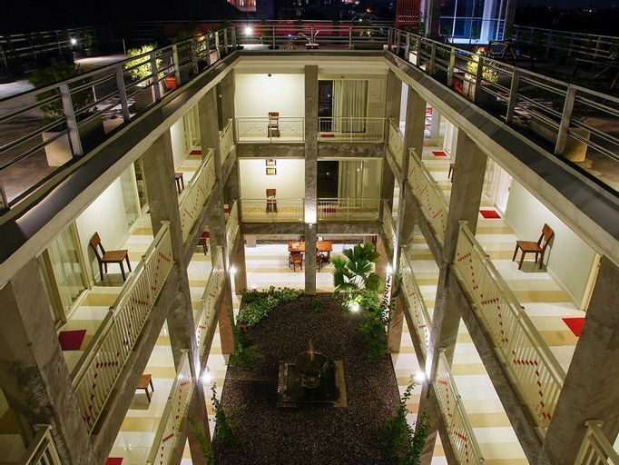 Exterior & Views 2, Hotel Marni Mulya, Solo
