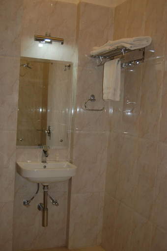 Bathroom 4, KV Hotel, Jaipur