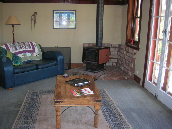 Public Area, Kinross Metcalfe Farm, Mount Alexander Bal