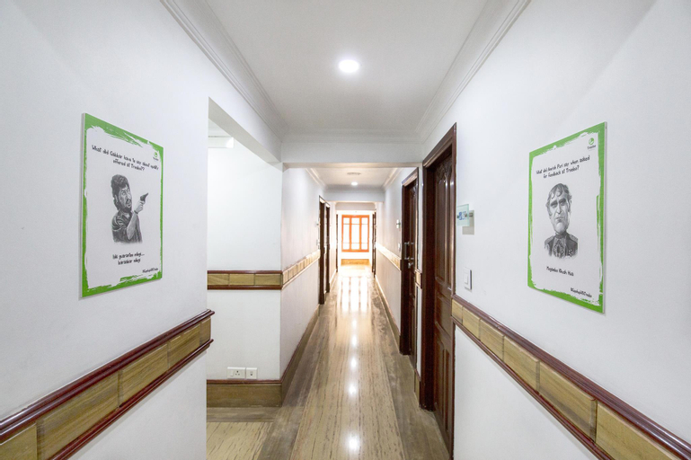 Public Area 3, Hotel Mart View, Ernakulam