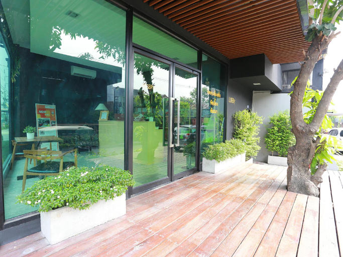 Public Area 1, MDR Hotel, Muang Lop Buri