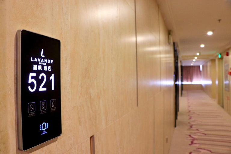 Lavande Hotel Guangzhou Shibi Metro Station, Guangzhou