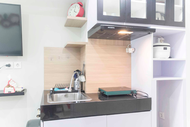 Others 2, Comfortable Studio at Springlake Summarecon Apartment near Mall By Travelio, Bekasi