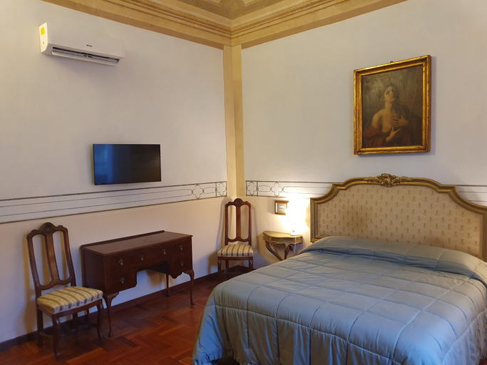 Bedroom 3, Villa il Lauro, Pisa